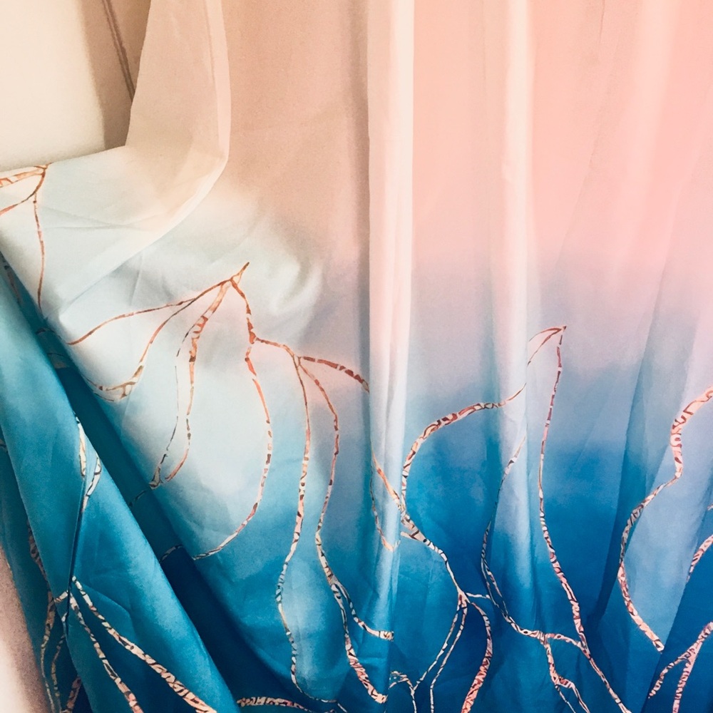 Long Dress - Picture 6 of 7
